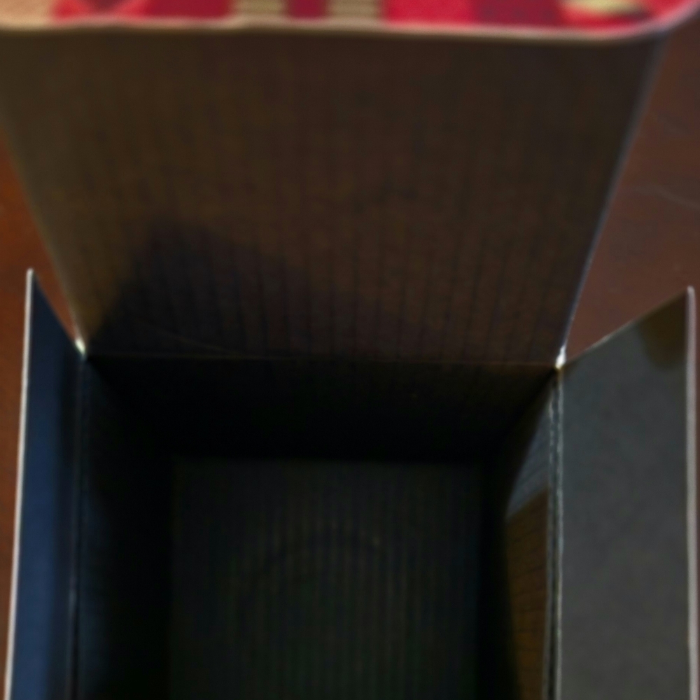 NEST Holiday Candle Empty Box 21.1 oz Red Gold Storage Display Packaging. - Picture 2 of 6